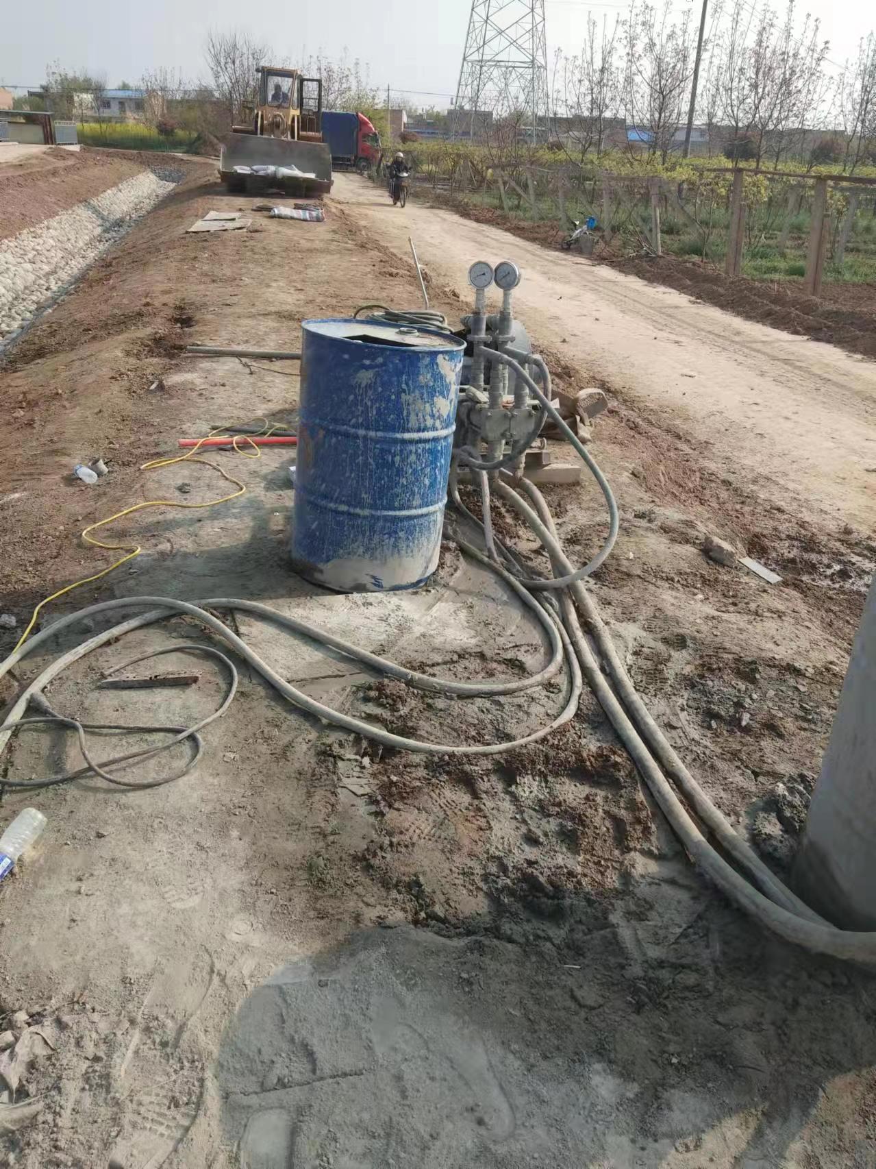 黄石港顶管注浆