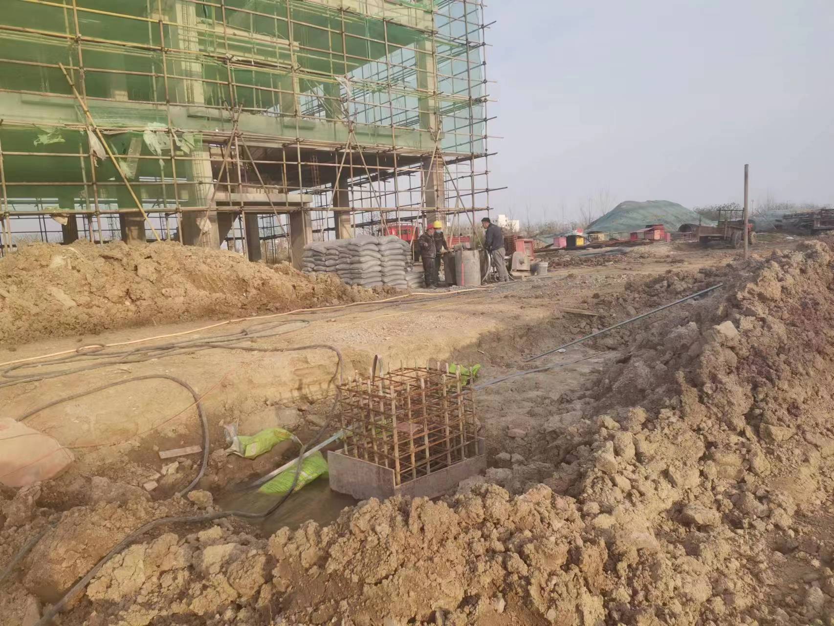 黄石港当桥梁出现裂缝的时候应该及时加固修补